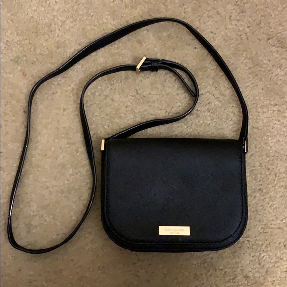 Black Kate spade purse